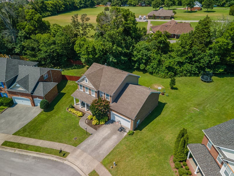 2045 Hawks Nest Ct, Hermitage, TN 37076