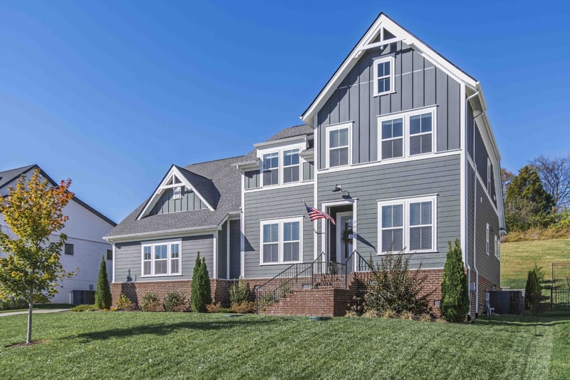 7037 Vineyard Valley Dr, College Grove, TN 37046