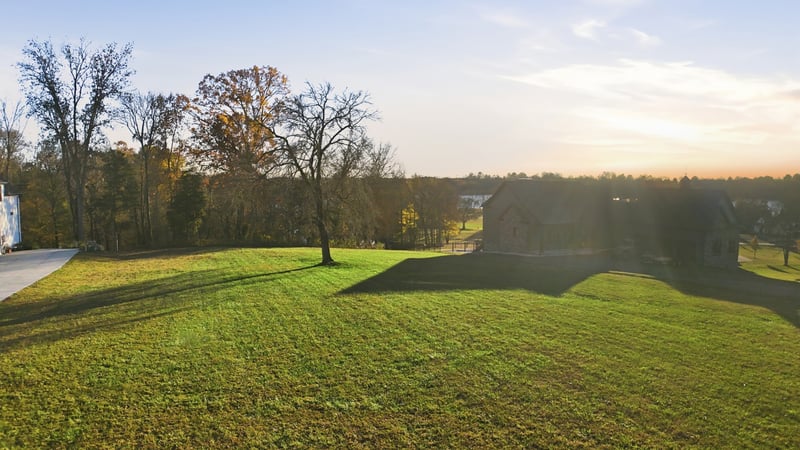 1029 Emerald Valley Dr, Castalian Springs, TN 37031