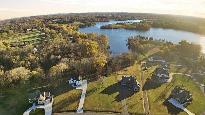 1029 Emerald Valley Dr, Castalian Springs, TN 37031