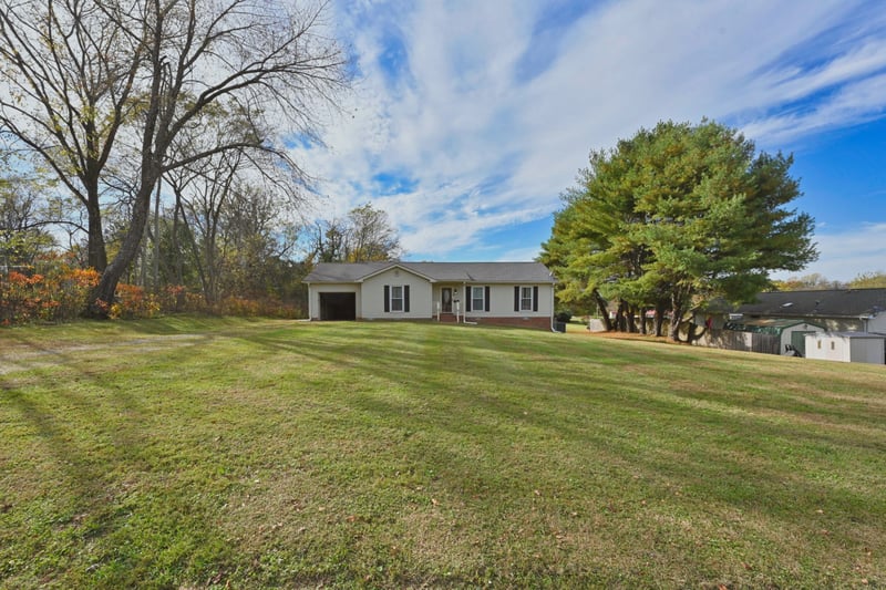 4418 Westside Dr, Cross Plains, TN 37049