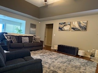 345 Lola Ln, Cottontown, TN 37048