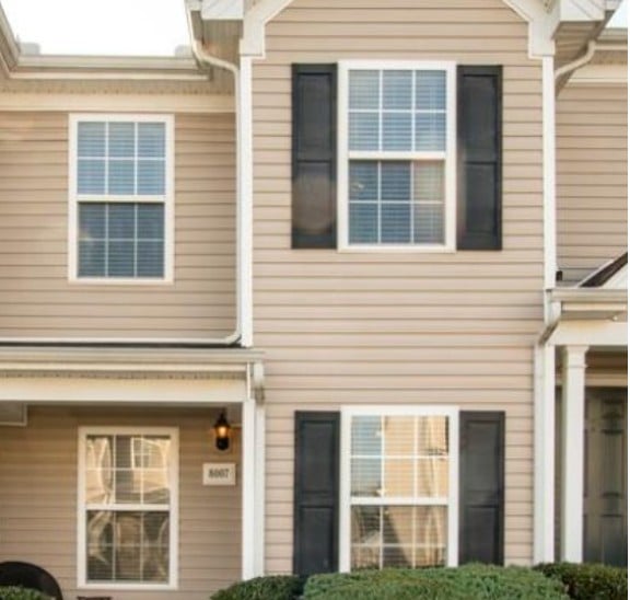 8007 Logan Dr, La Vergne, TN 37086