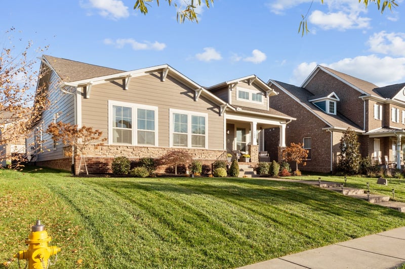 1608 Drakes Creek Rd, Hendersonville, TN 37075