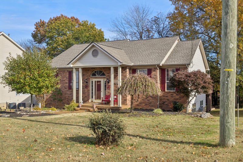 183 E Harbor, Hendersonville, TN 37075