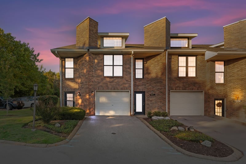 5923 Stone Brook Dr, Brentwood, TN 37027