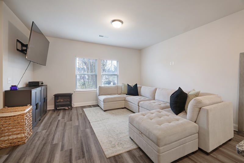 1105 Fairmont Ln, Lebanon, TN 37087