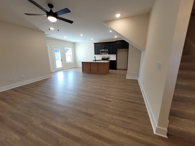211 Sandalwood Way, Dickson, TN 37055