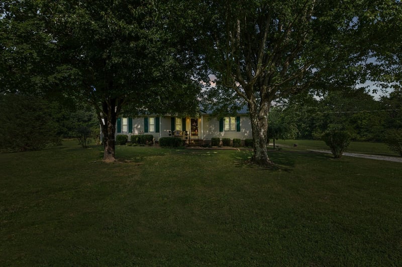 4628 Dugger Rd, Culleoka, TN 38451