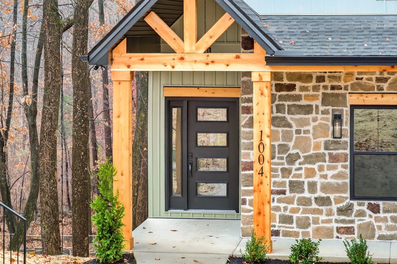 1004 Tulip Dr, White House, TN 37188