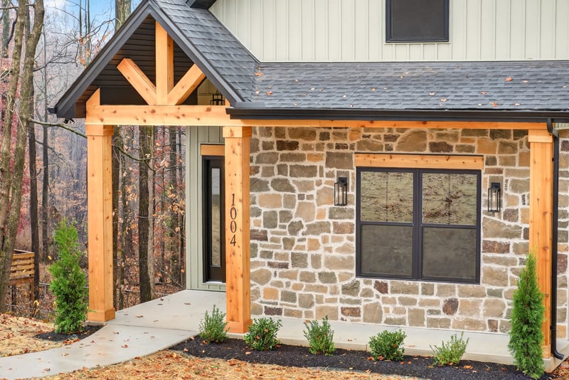 1004 Tulip Dr, White House, TN 37188