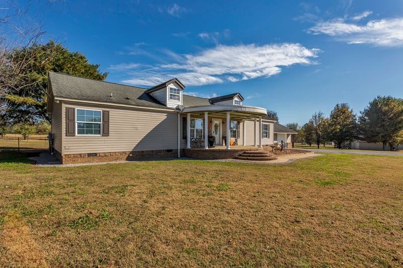 2673 Mcknight Rd, Culleoka, TN 38451