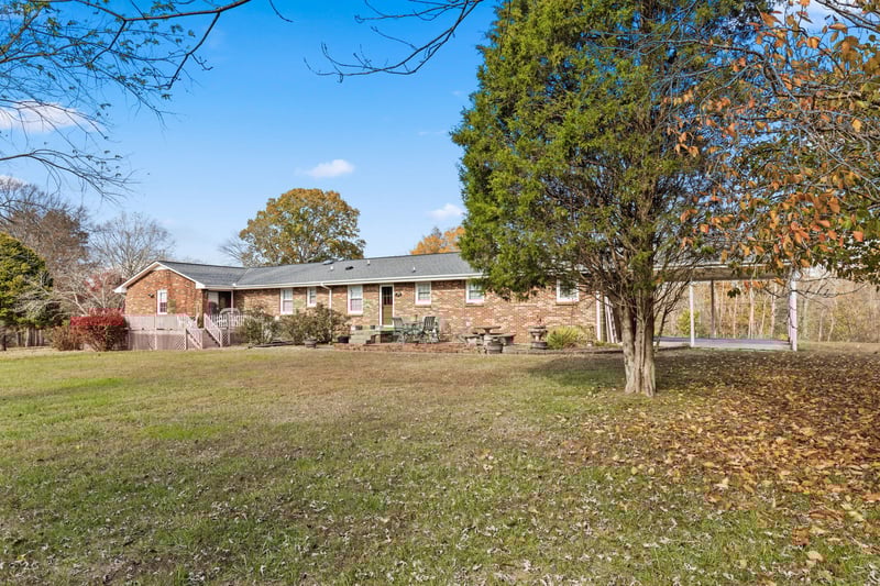 1921 Highway 12 , Ashland City, TN 37015