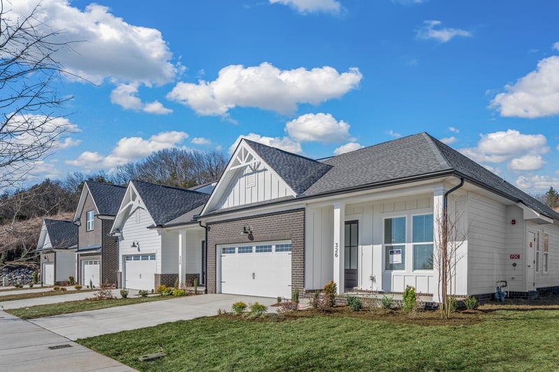 461 Buckwood Ave, Thompsons Station, TN 37179