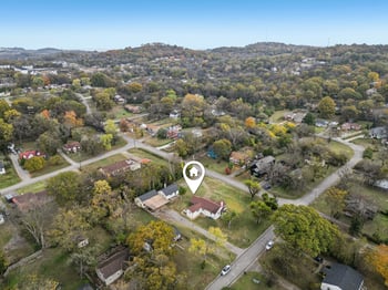 2713 Brunswick Dr, Nashville, TN 37207