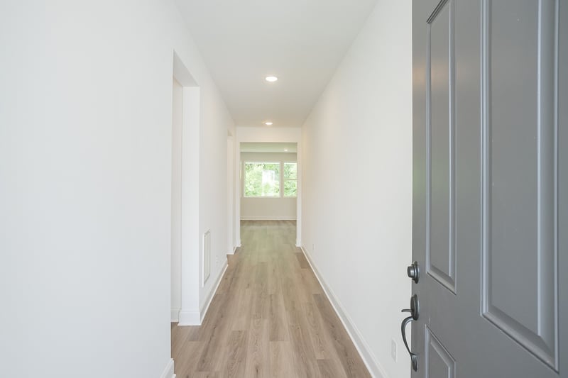 2370 Williamsport Ldg, Columbia, TN 38401