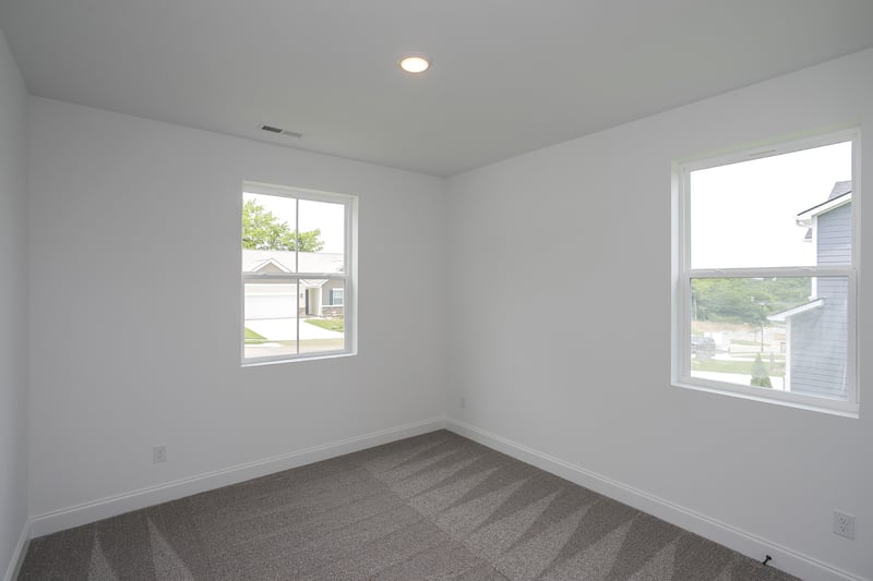 2370 Williamsport Ldg, Columbia, TN 38401