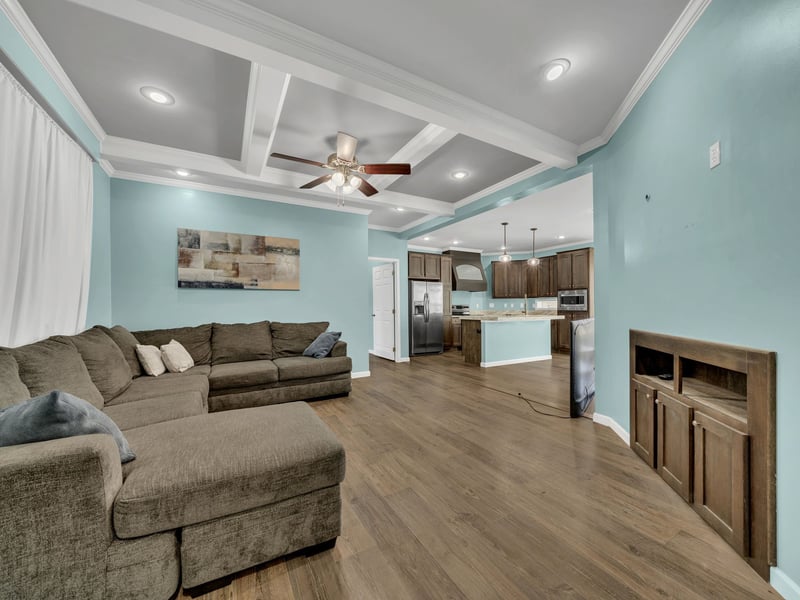 104 E Pond St, Adams, TN 37010