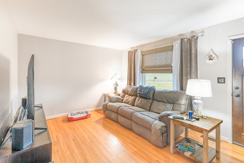 1631 Triangle Rd, Ashland City, TN 37015