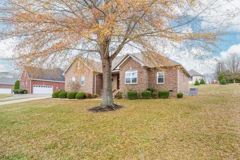 745 Brookside Dr, Lewisburg, TN 37091