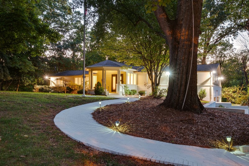 4415 Curtiswood Cir, Nashville, TN 37204