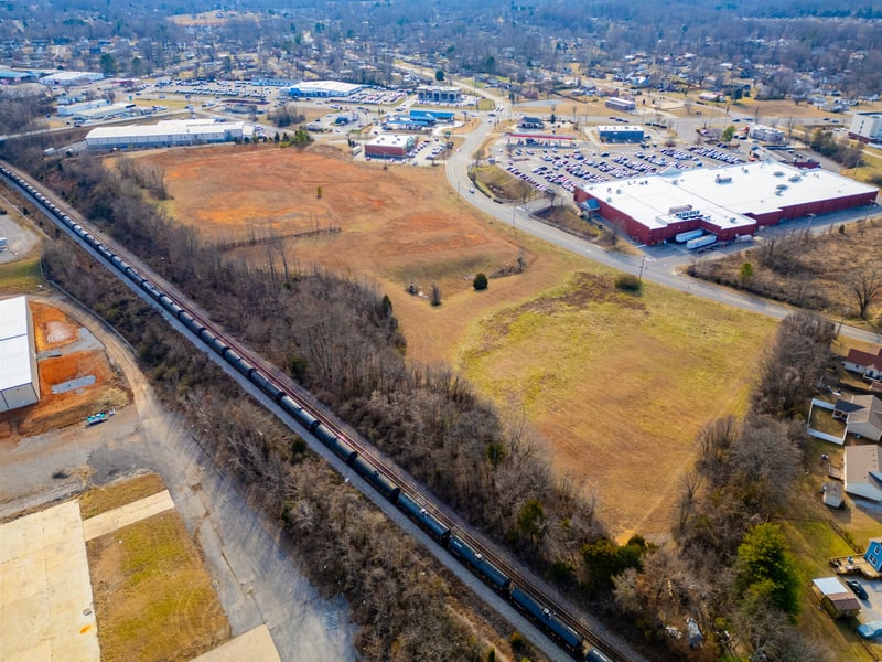 1 17th Ave, Springfield, TN 37172