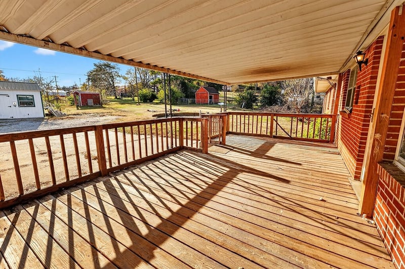 601 Pleasantwood Dr, Mount Pleasant, TN 38474