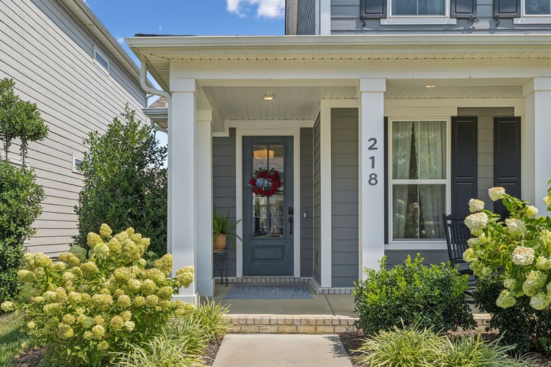 218 Southmen Ln, Spring Hill, TN 37174