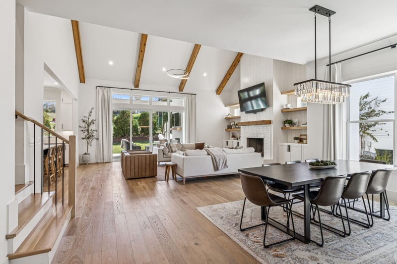 2246 Brakeman Ln, Thompsons Station, TN 37179