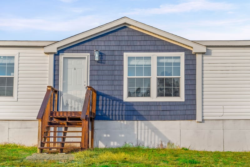 111 Antioch Rd, Charlotte, TN 37036