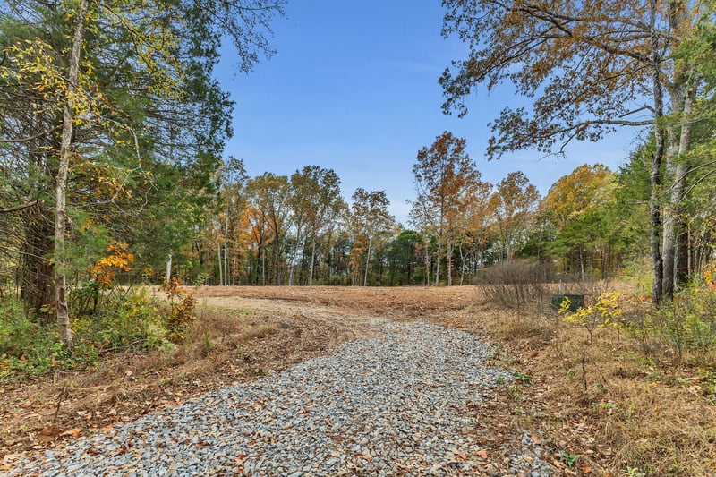 4136 Shores Rd, Murfreesboro, TN 37128