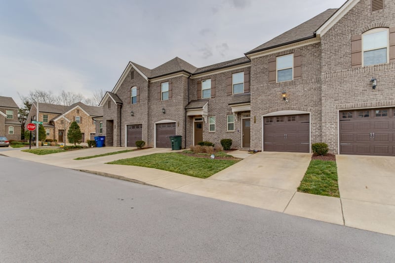2807 Haversack Cir, Murfreesboro, TN 37128