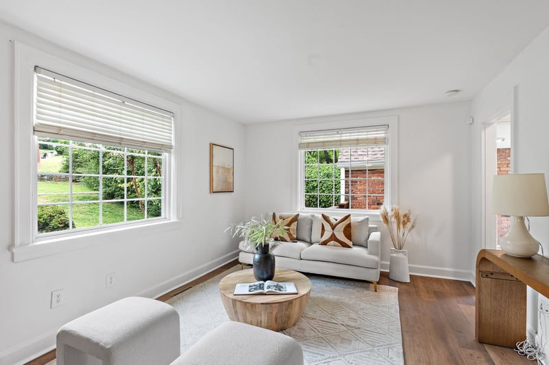 3201 Hillside Dr, Nashville, TN 37212