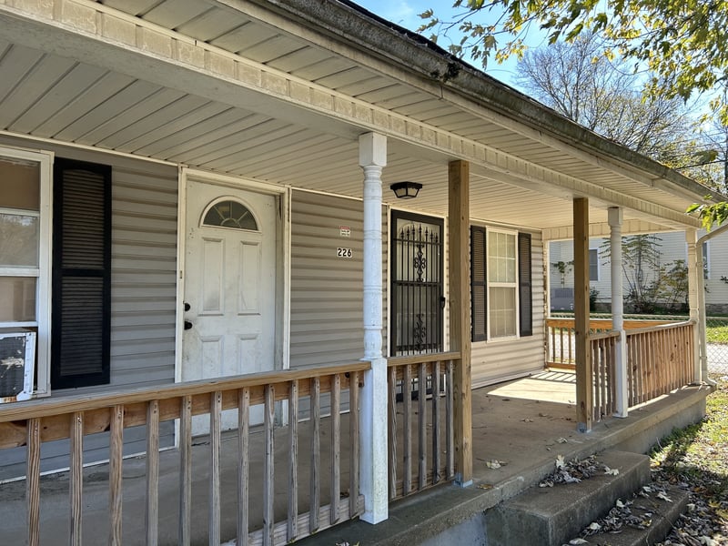 226 Hill St, Columbia, TN 38401