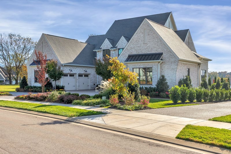 6313 Percheron Ln, Arrington, TN 37014