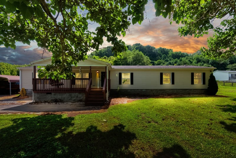 8635 King Hollow Rd, Mount Pleasant, TN 38474