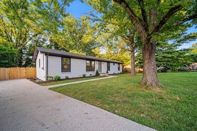 1951 Russell Ct, Murfreesboro, TN 37130