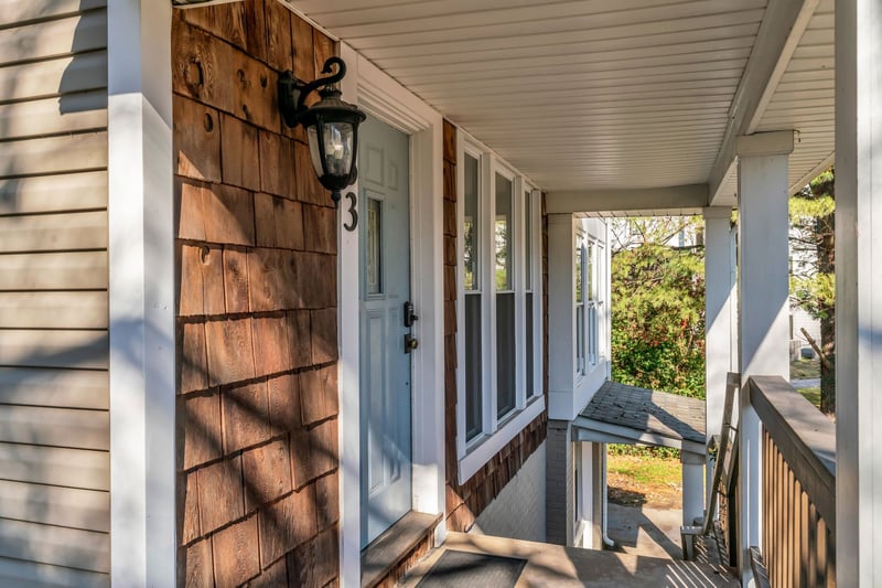 633 W Iris Dr, Nashville, TN 37204