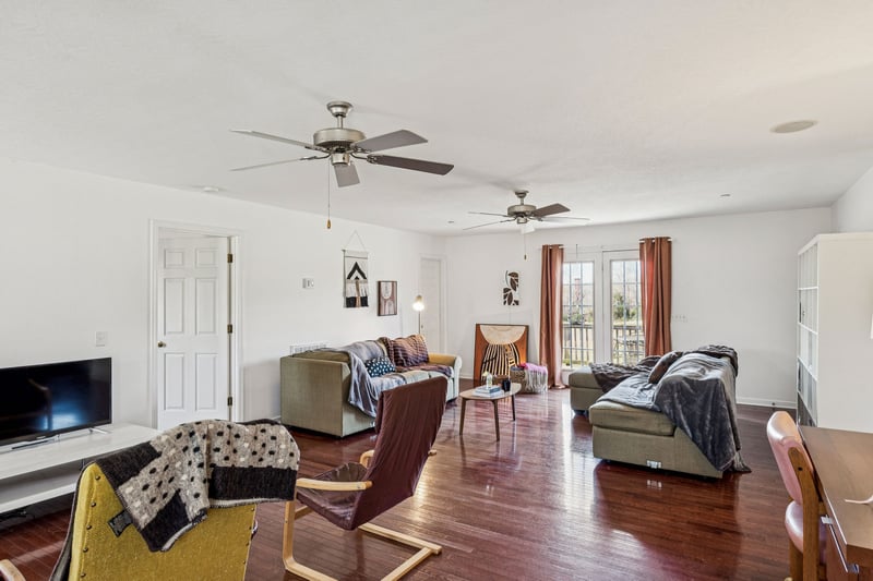 1017 Stewart Rd, Ashland City, TN 37015