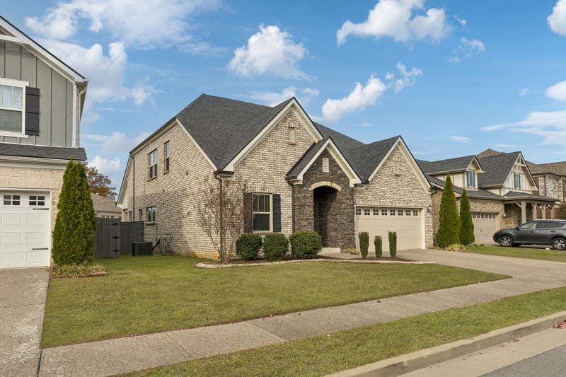 4316 Stone Hall Blvd, Hermitage, TN 37076