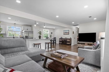 238 Wilowen Dr, Nashville, TN 37210