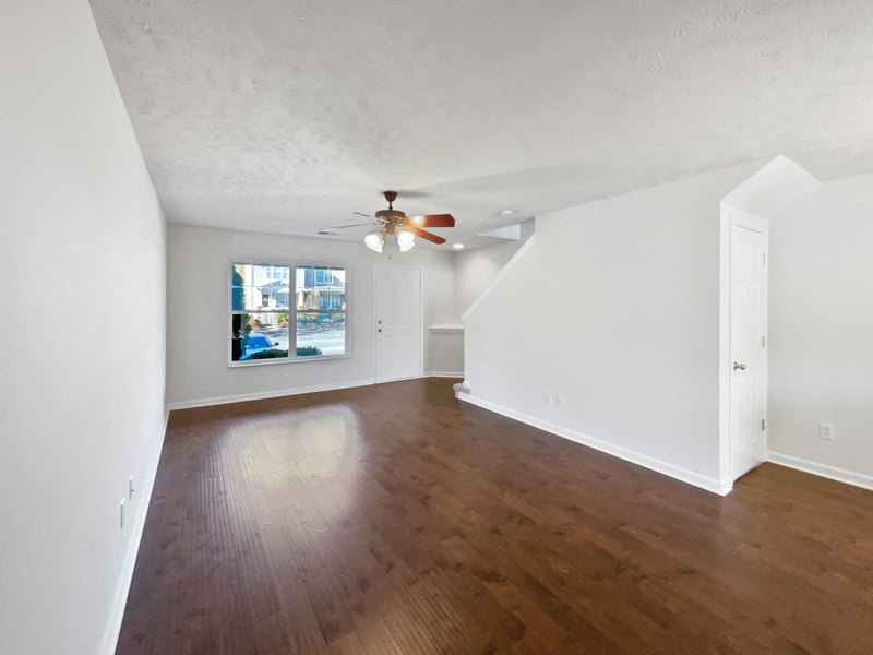 502 Bradburn Village Cir, Antioch, TN 37013