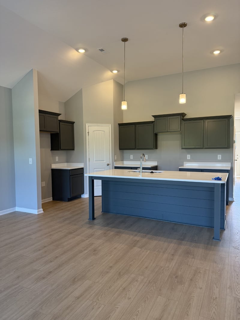 1142 Bluecreek Cir, Murfreesboro, TN 37129