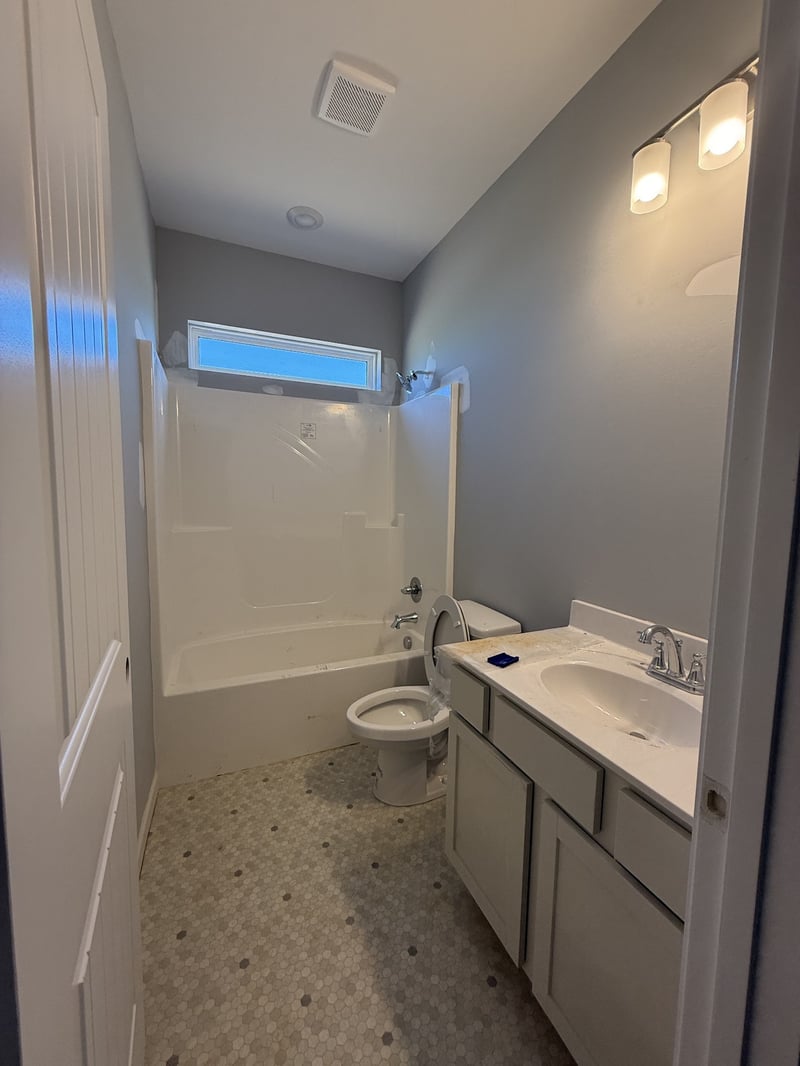 1113 Bluecreek Cir, Murfreesboro, TN 37129