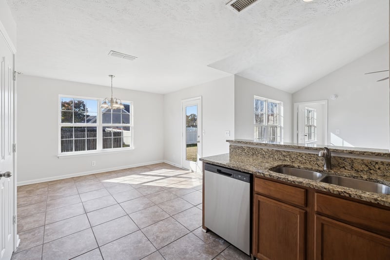 3741 Southbend Dr, Murfreesboro, TN 37128