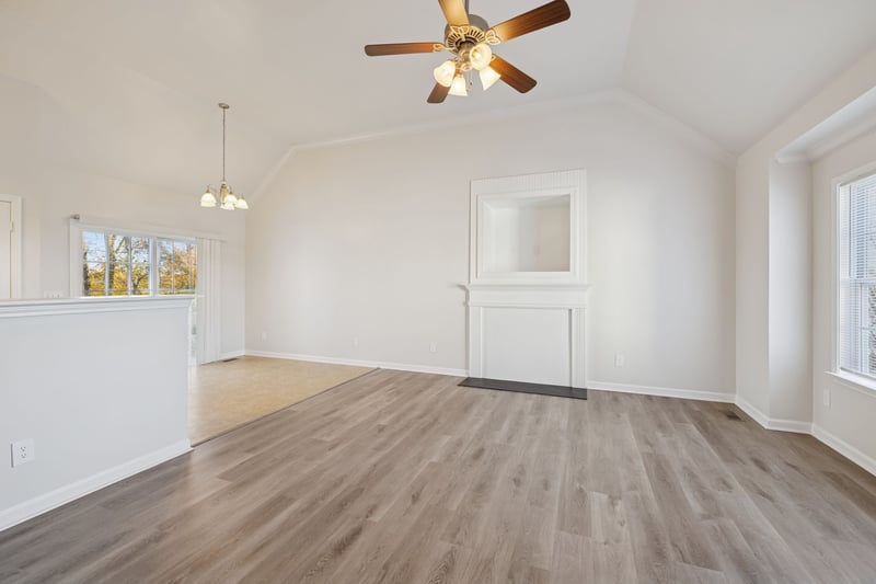 8010 Tiger Ct, Spring Hill, TN 37174