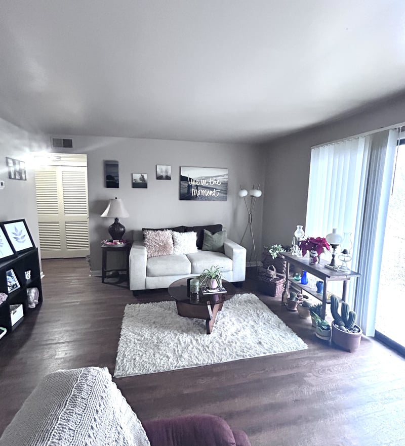 420 Walton Ln #I35, Madison, TN 37115