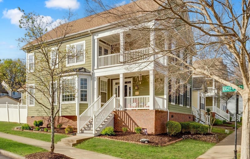 8901 Lyman Ln, Nashville, TN 37211