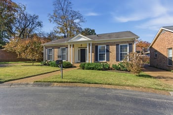 210 Longwood Ct, Nashville, TN 37215