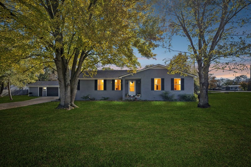 6002 Creekmont Dr, Murfreesboro, TN 37129